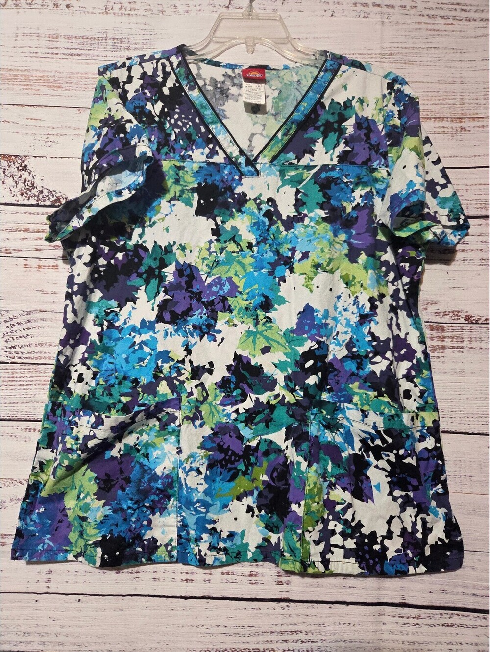Dickies Women's XL Floral Print V-Neck Scrub Top